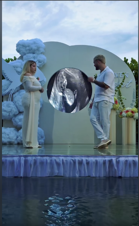 EL MEJOR REGALO PARA UN FUTURO PAPÁ: ALEX Y FLOR DE CUBA REVELAN EL SEXO DE SU BEBÉ